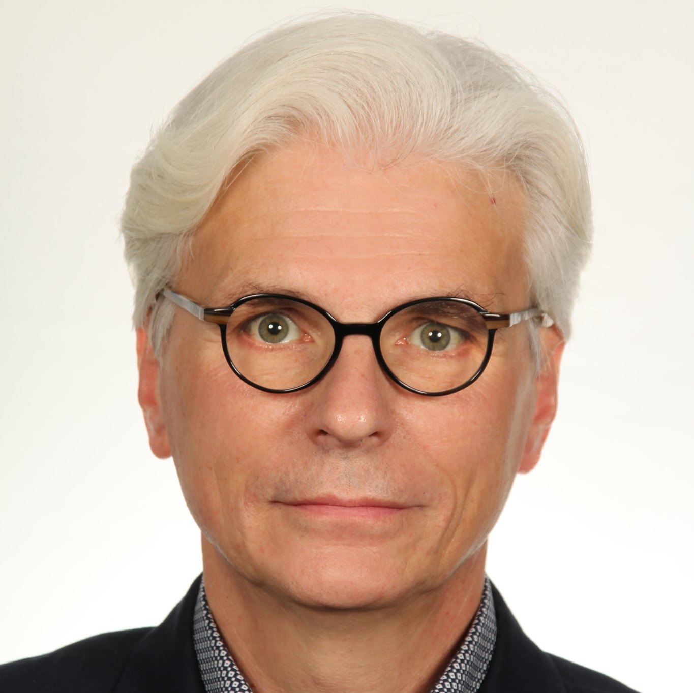 Dr n. med. Marek Karwacki PZWL Webinary
